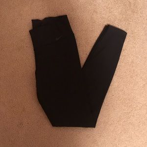 Nike Dri Fit Legend Pant